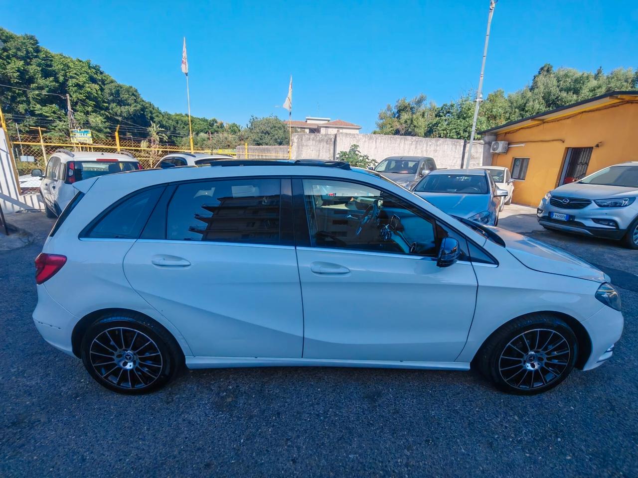 Mercedes-benz B 180 B 180 CDI BlueEFFICIENCY Premium
