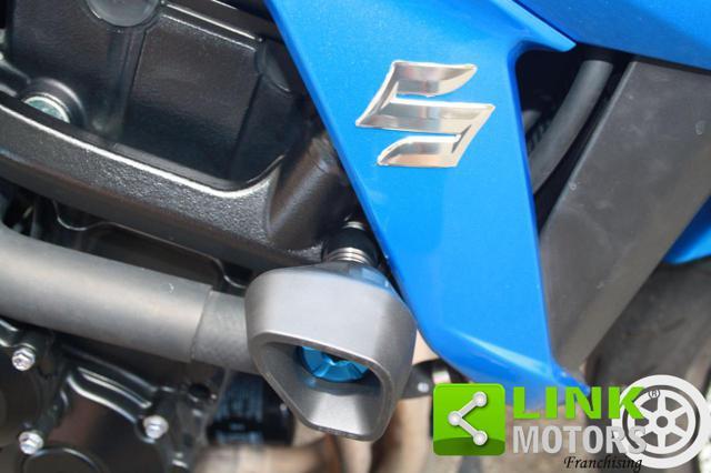 SUZUKI GSX S 750 Yugen Carbon