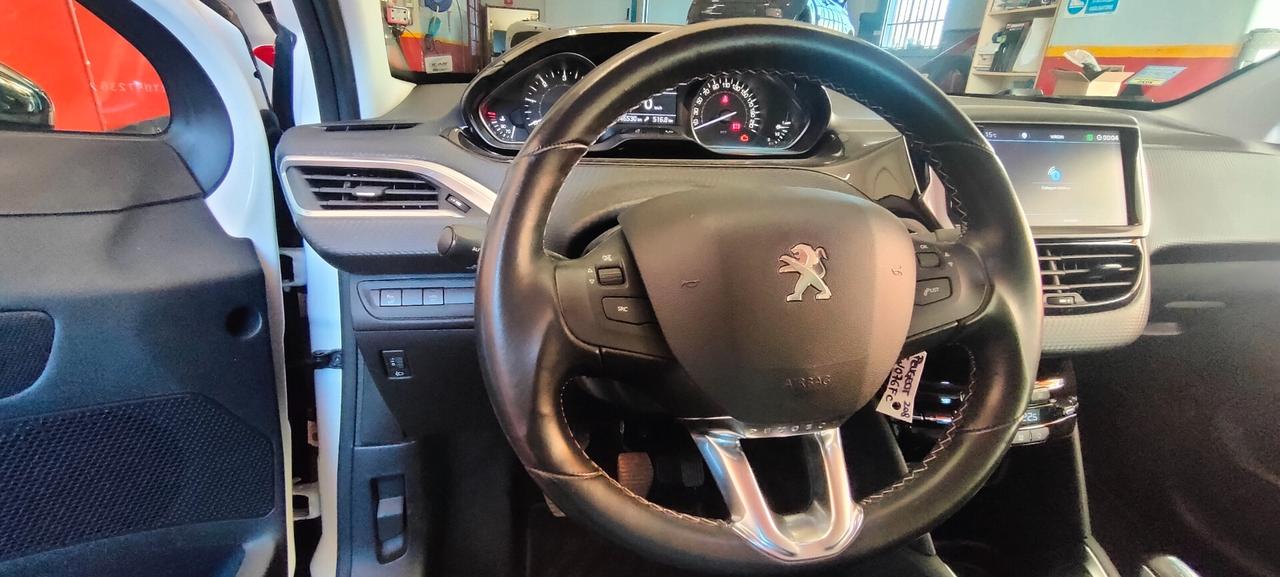Peugeot 208 BlueHDi 100 S&S 5 porte Allure
