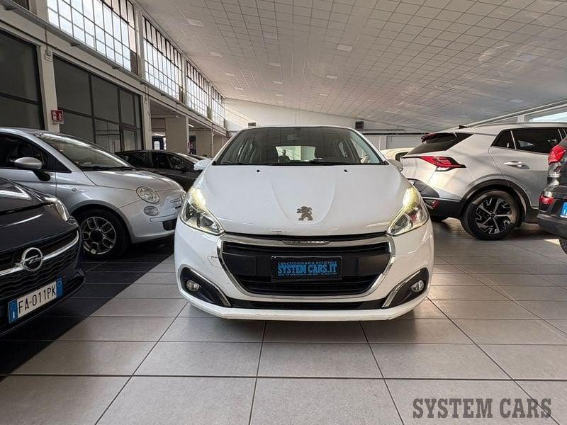 Peugeot 208 1.6 BlueHDi 75 CV 5 porte Allure