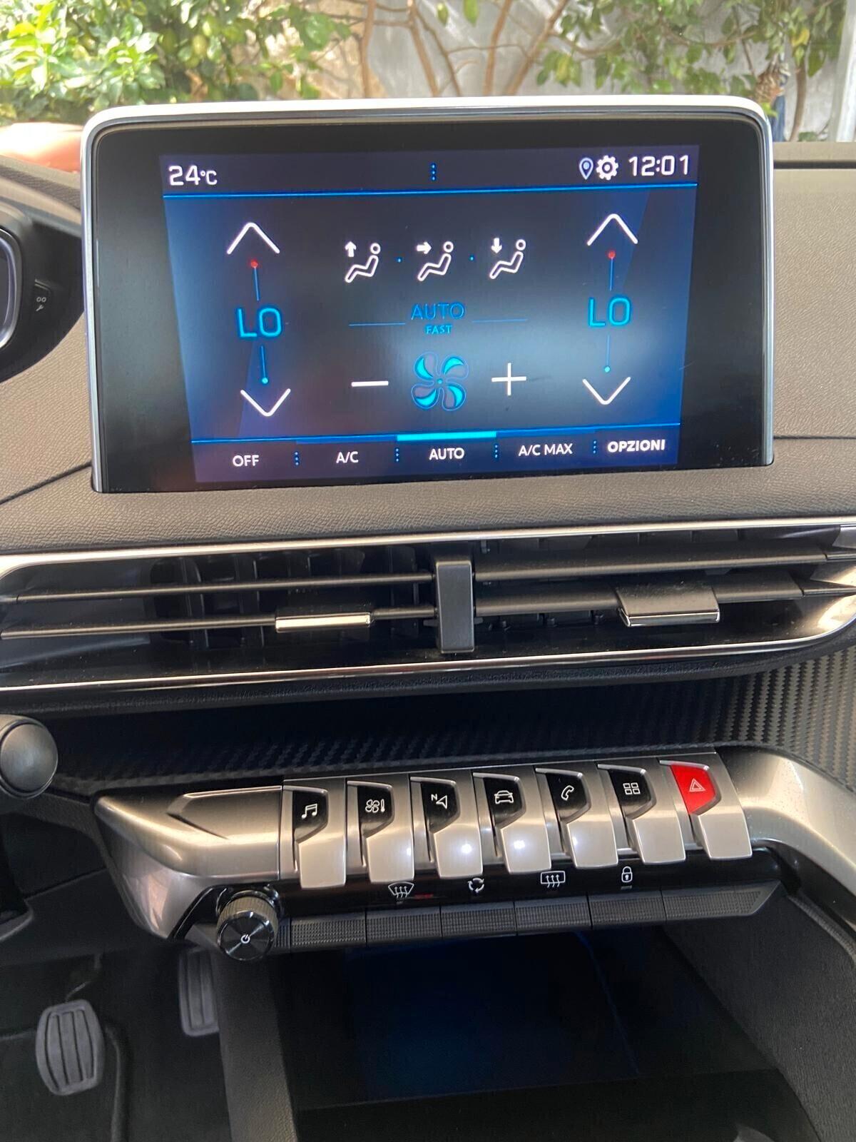 Peugeot 3008 BlueHDi 130 S&S Active