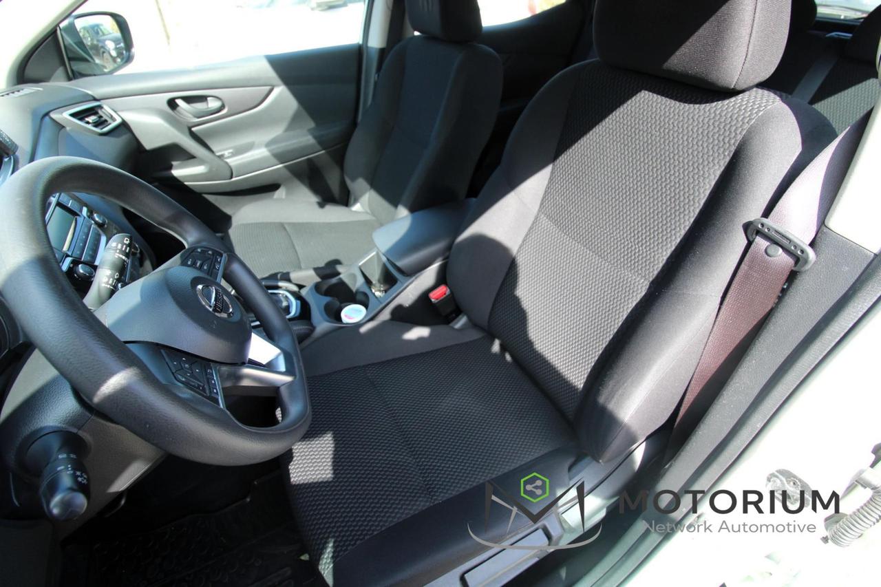 Nissan Qashqai 1.5 dci Visia 115cv dct