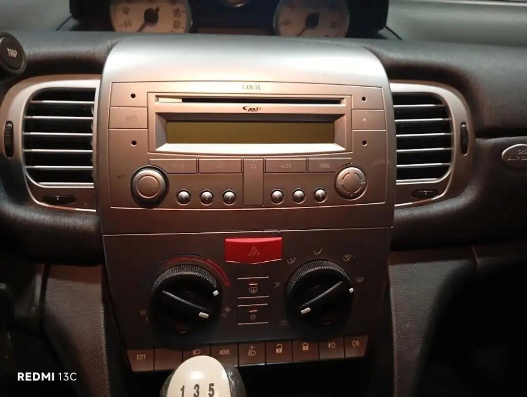 Lancia Ypsilon del 2010 GPL fino al 2030