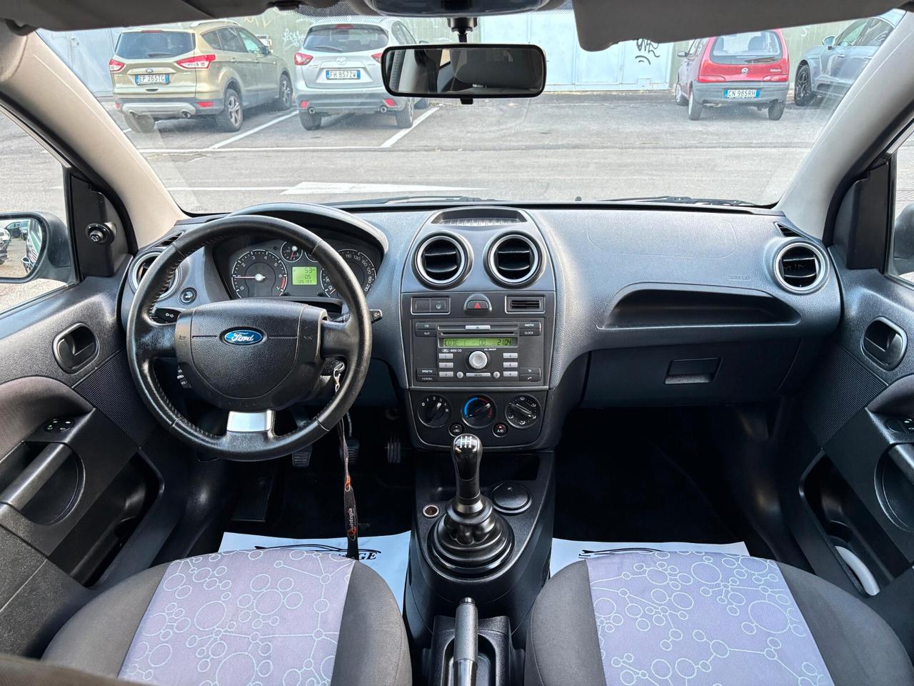 Ford Fiesta 1.2 16V 3p. Ghia
