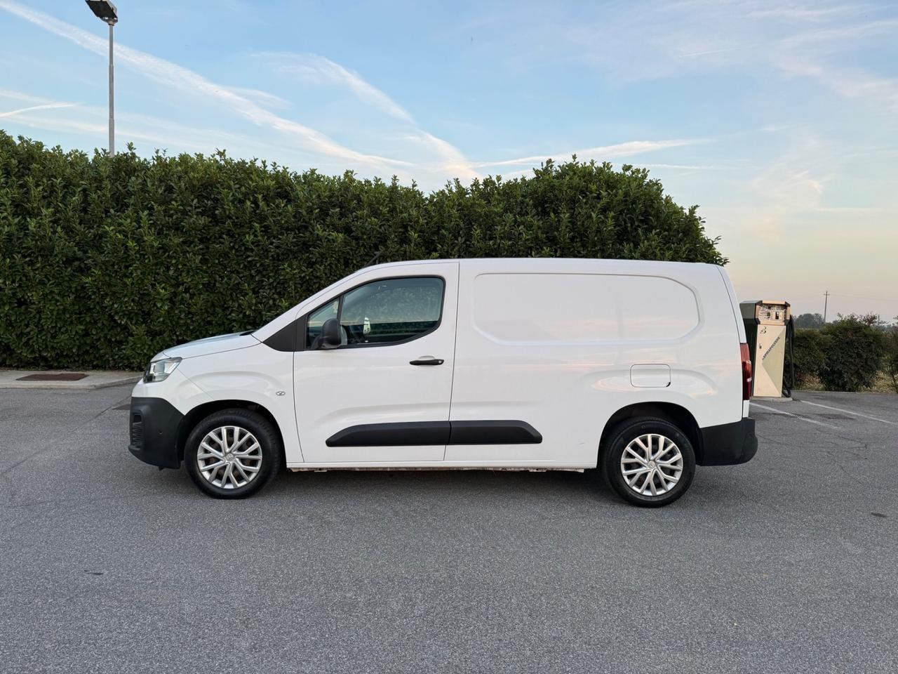 Citroen Berlingo BlueHDi 130 Stop&Start EAT8 Combi M Feel