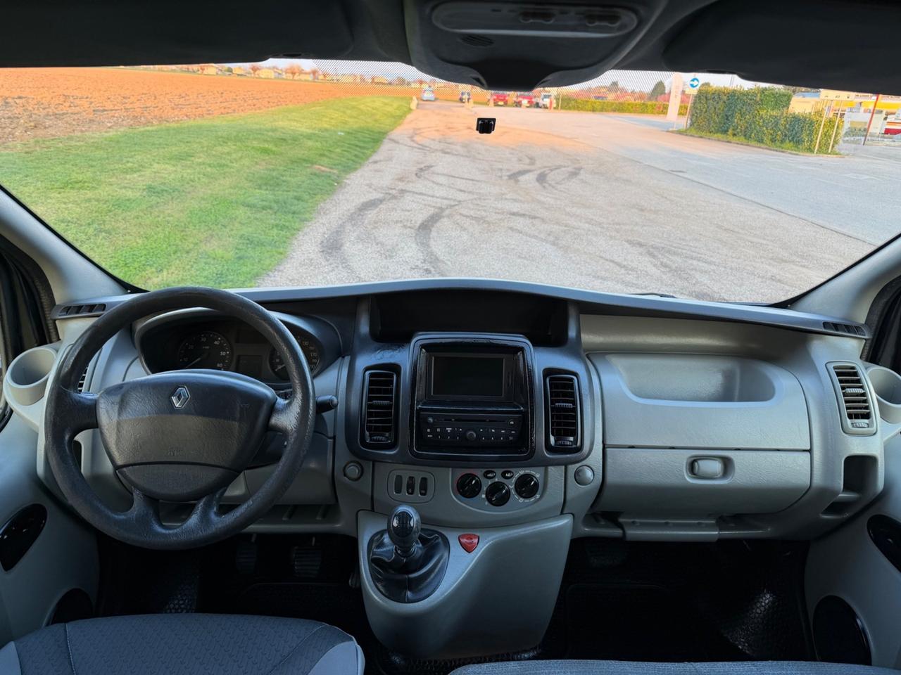 RENAULT TRAFIC 2.0 CTDI 115 cv COMBINATO 6 POSTI