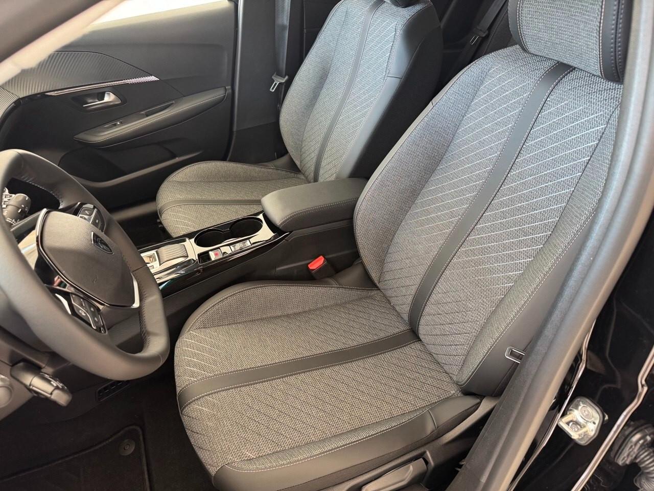 PEUGEOT 208 ALLURE NUOVA AUTOMATICA NESSUN VINCOLO!!