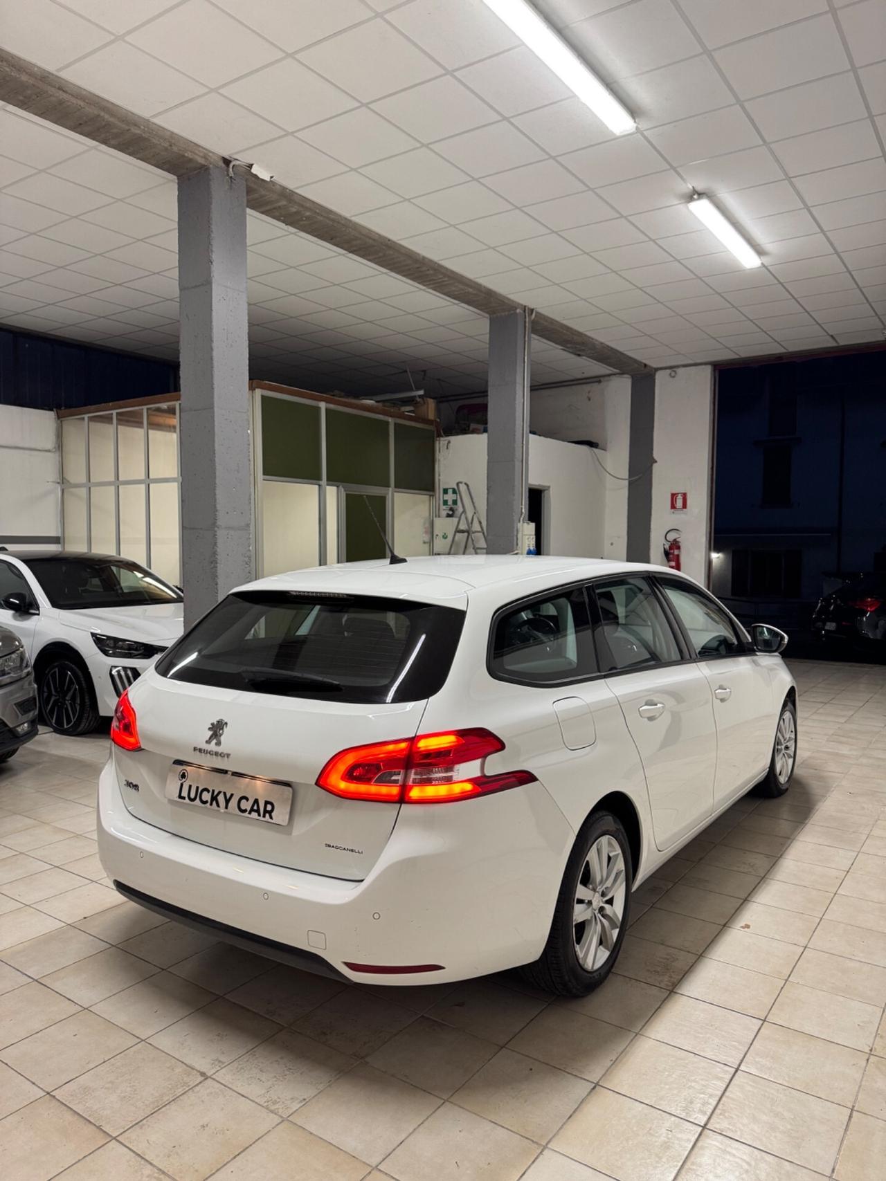 Peugeot 308 BlueHDi 130 S&S Active