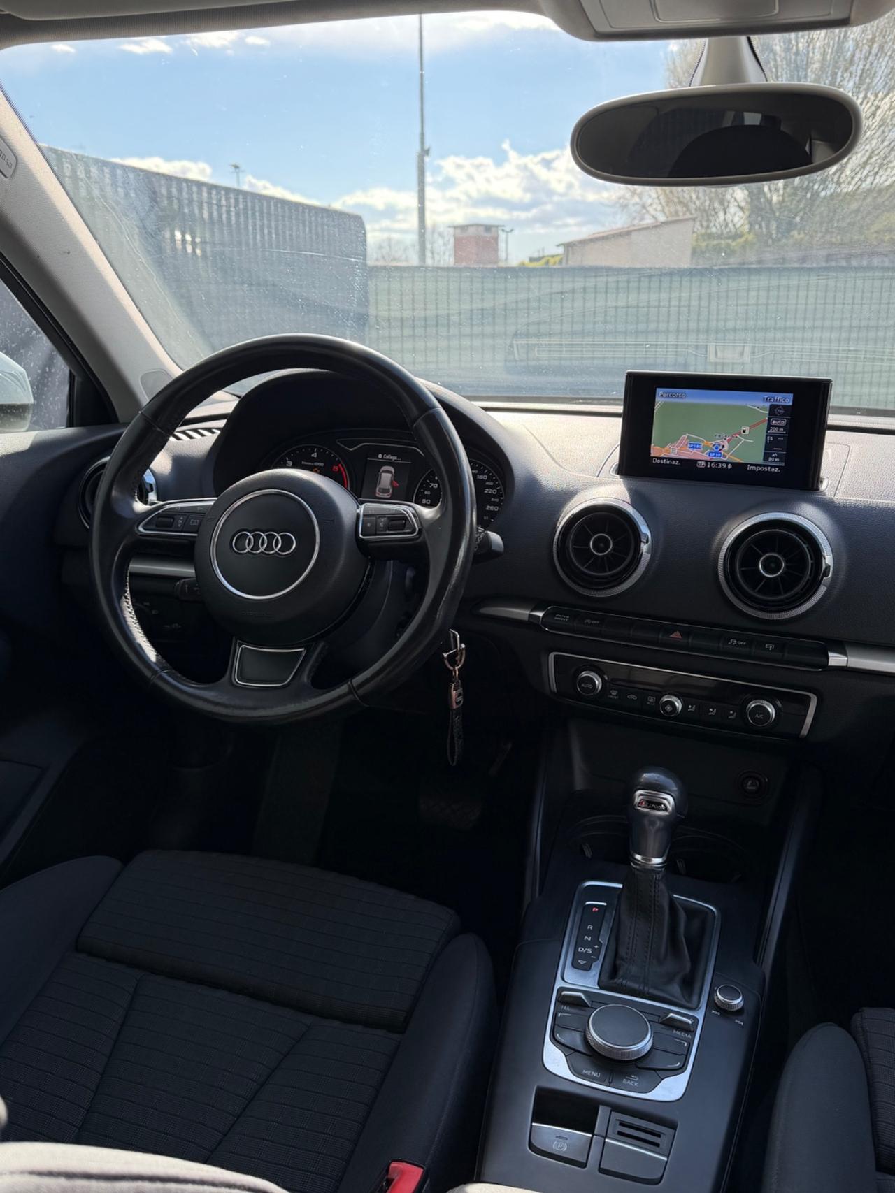 Audi A3 SPB 2.0 TDI 184 CV quattro S tronic SLINE