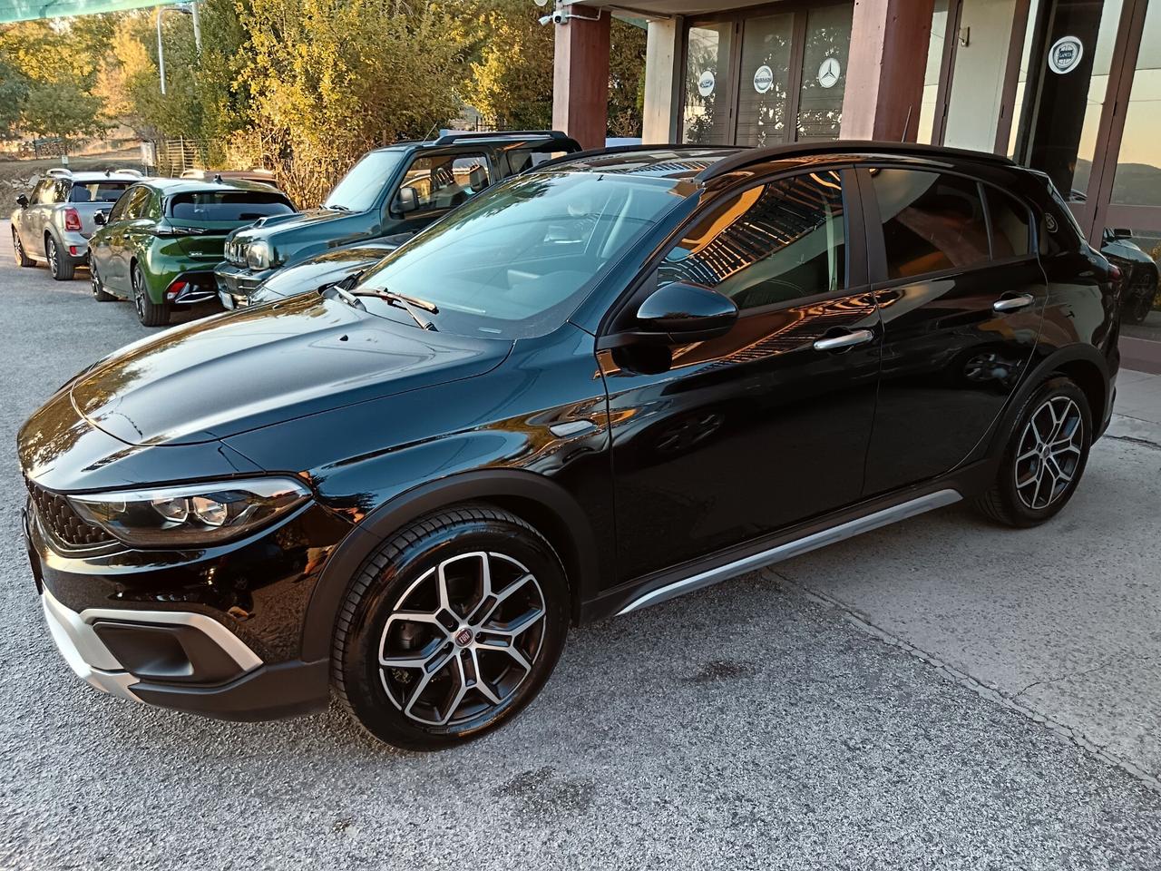 Fiat Tipo 1.6 MJT 5P 130CV CROSS NUOVISSIMA