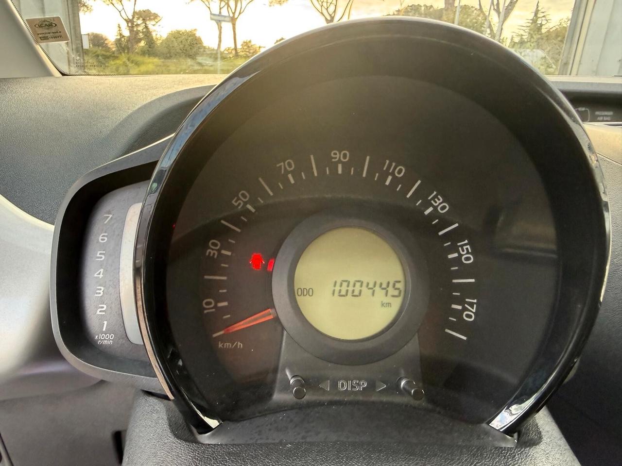 Citroen C1 VTi 68 5 porte Shine Adatta a Neo Patentati