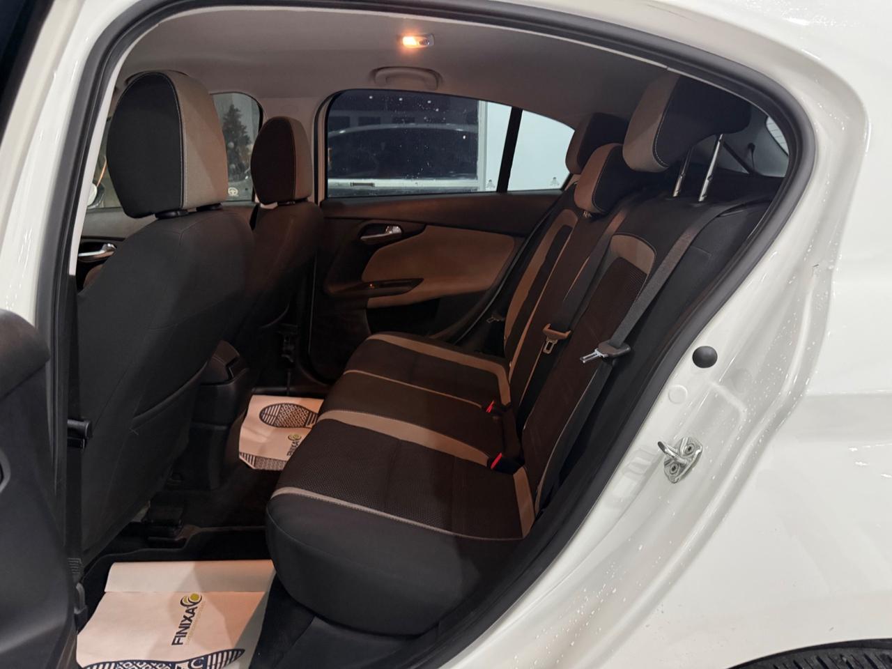 Fiat Tipo 1.6 Mjt 120cv 5P LOUNGE LED/R17 DA VETRINA2019