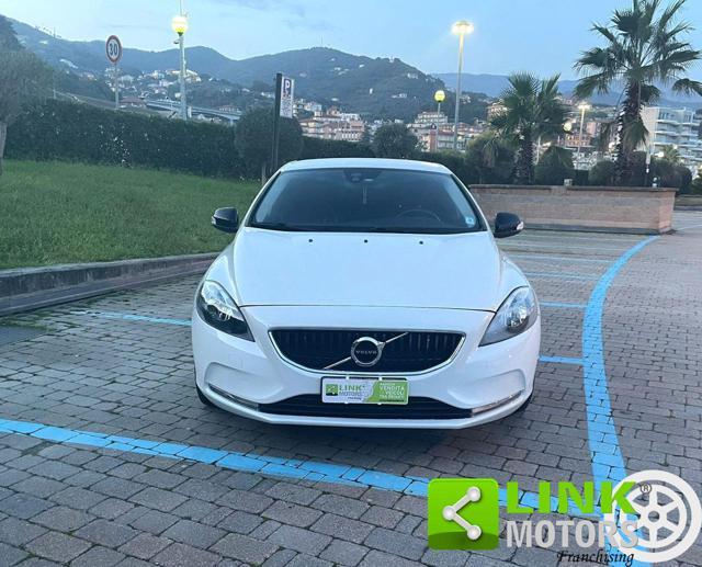 VOLVO V40 2.0 D2 Kinetic my17 120cv