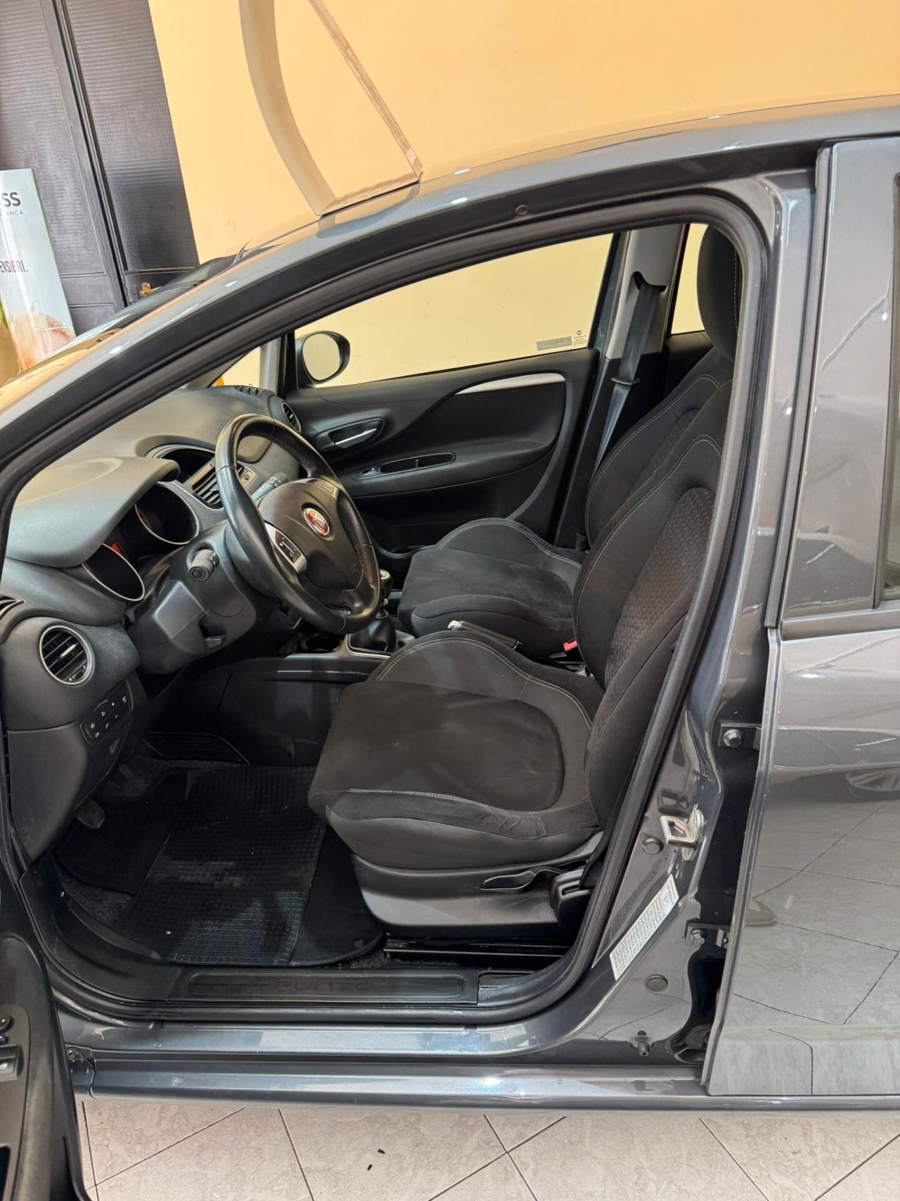 Fiat Punto 1.4 8V 5 porte Natural Power Lounge