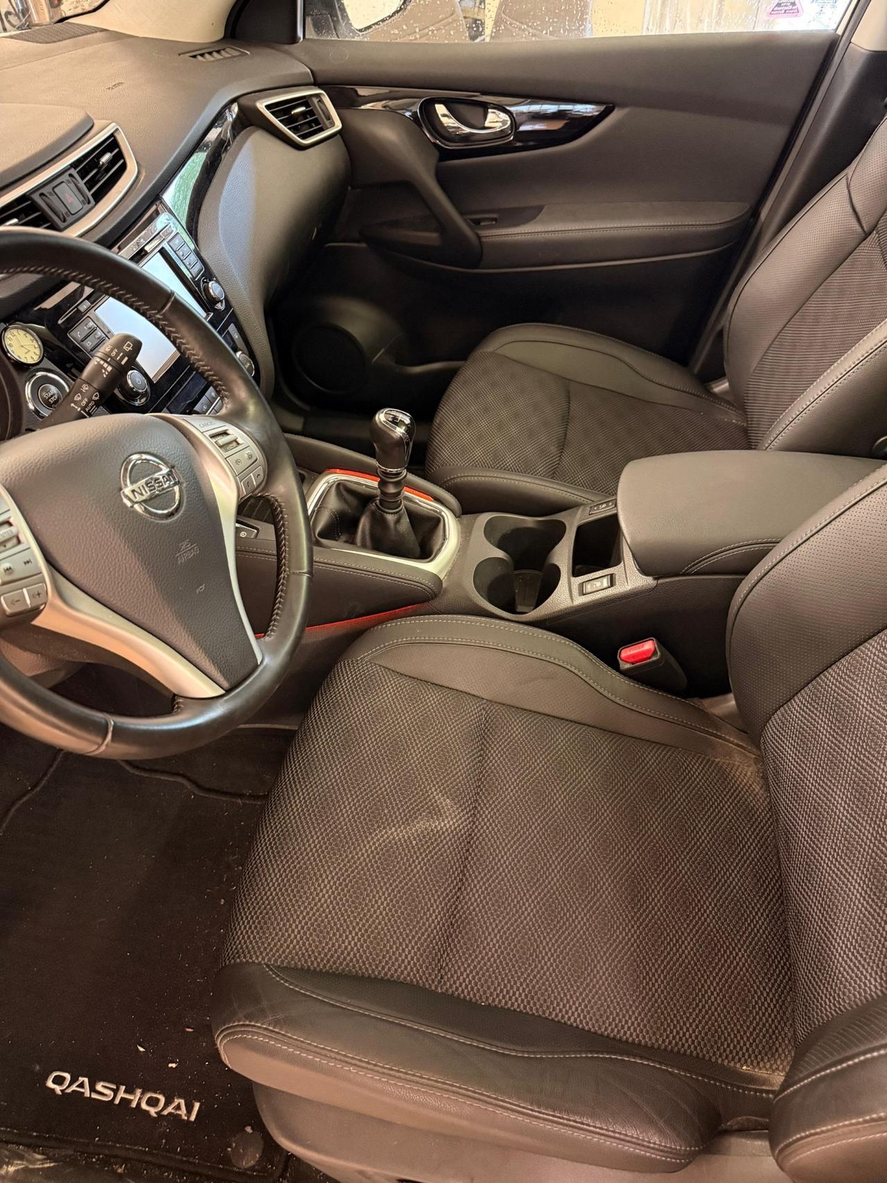 Nissan Qashqai 1.6 dCi 2WD 360