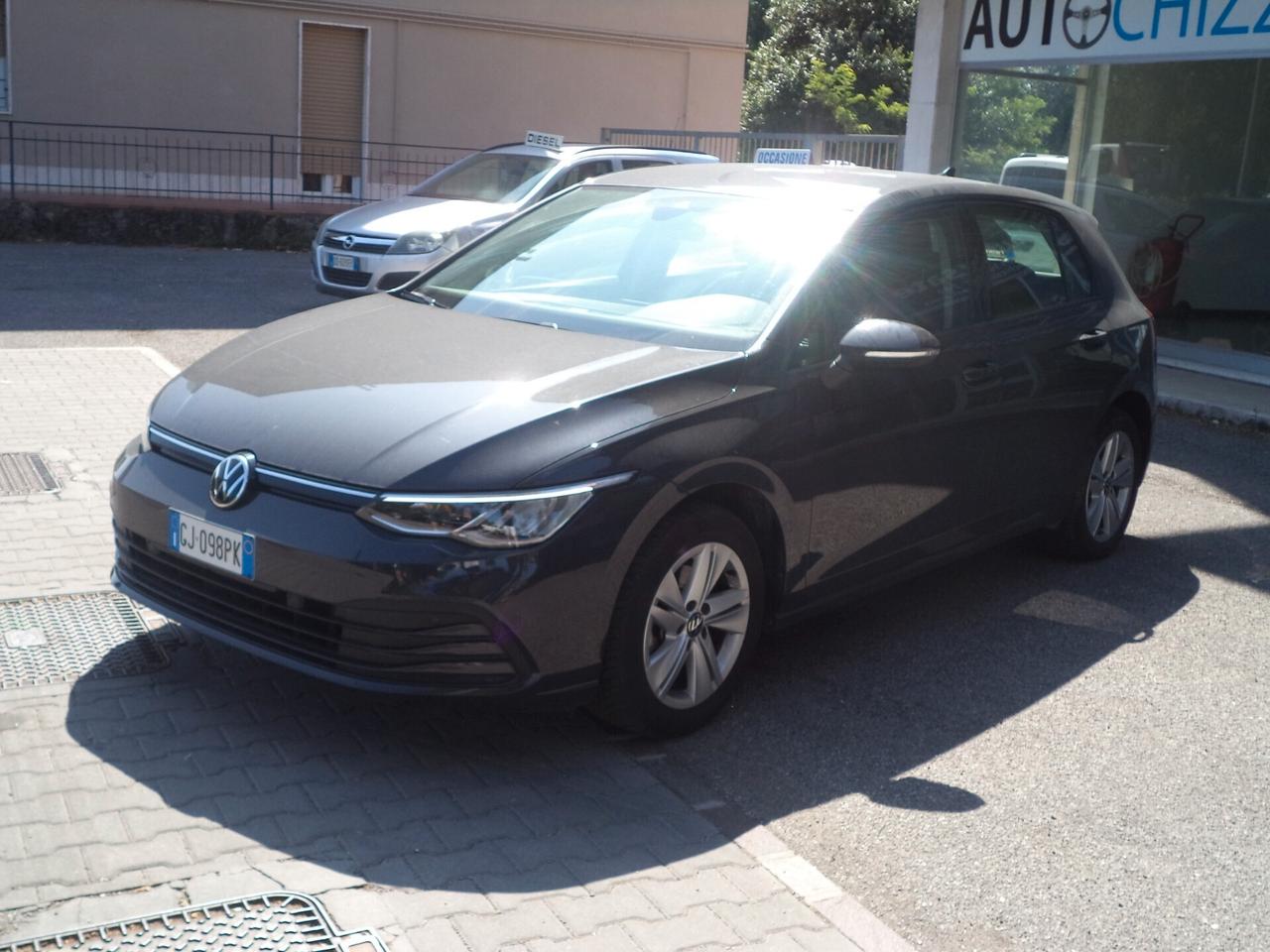 Volkswagen Golf 8 1.0 TSI EVO Life OK NEOPATENTATI