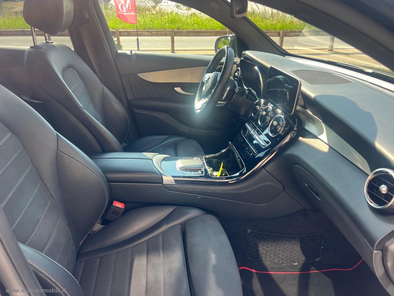 MERCEDES-BENZ GLC 220 d 4Matic Coupé Premium RESTYLING
