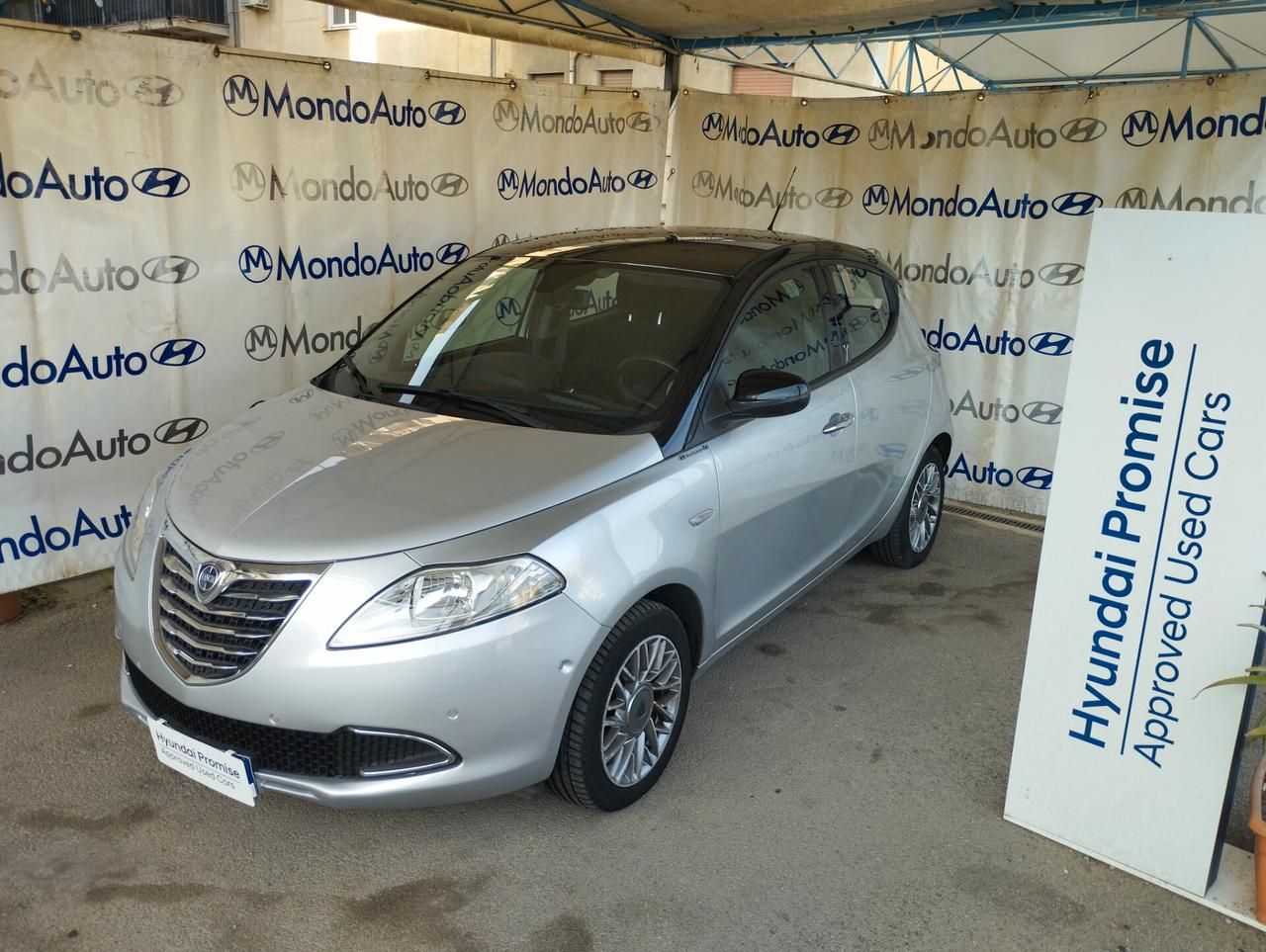 Lancia Ypsilon 1.3 MJT 16V 95 CV 5 porte S&S Platinum