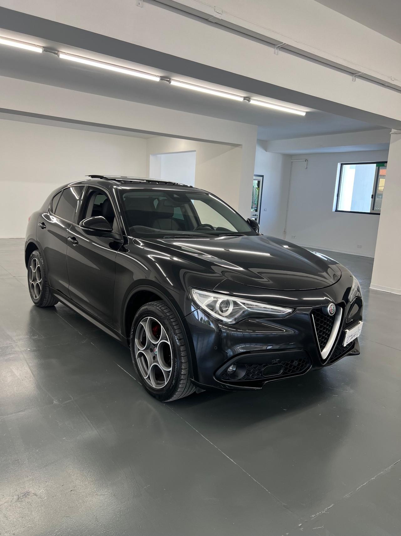 Alfa Romeo Stelvio 2.2 Turbodiesel 210 CV AT8 Q4 Executive