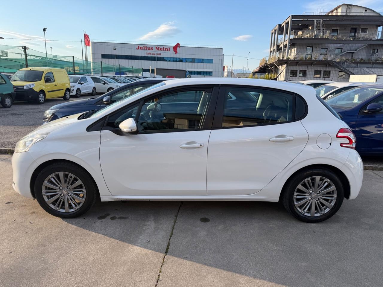 Peugeot 208 1.4 HDi 68 CV 5 porte Active