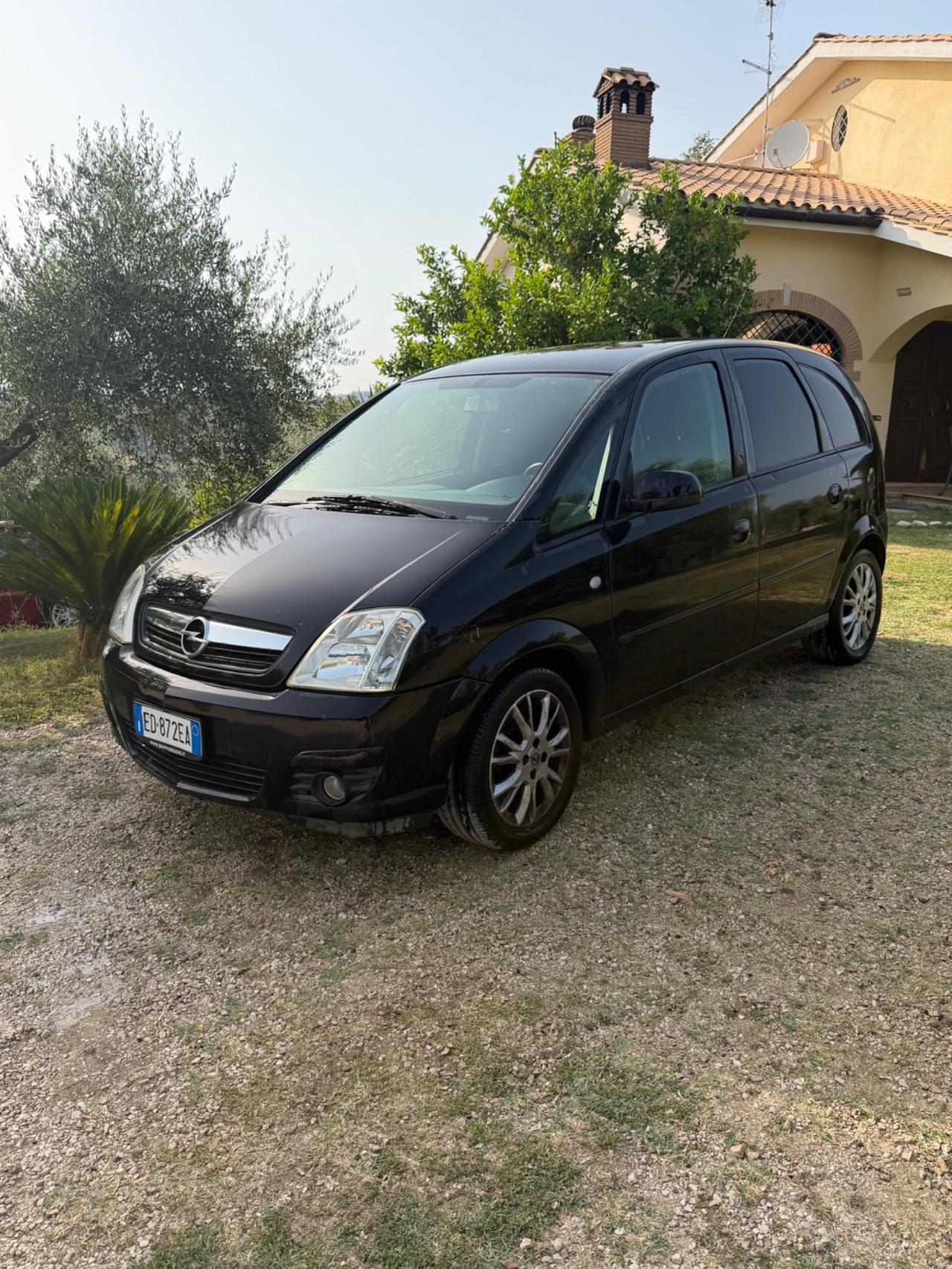 Opel Meriva 1.4 16V GPL-TECH Enjoy