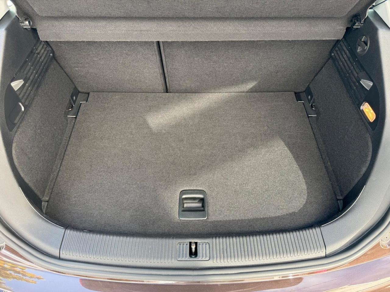 AUDI A1 1.2 TFSI ATTRACTION NEOPATENTATI