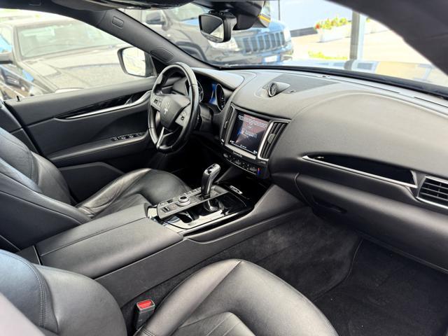 MASERATI Levante V6 Diesel Q4 250cv