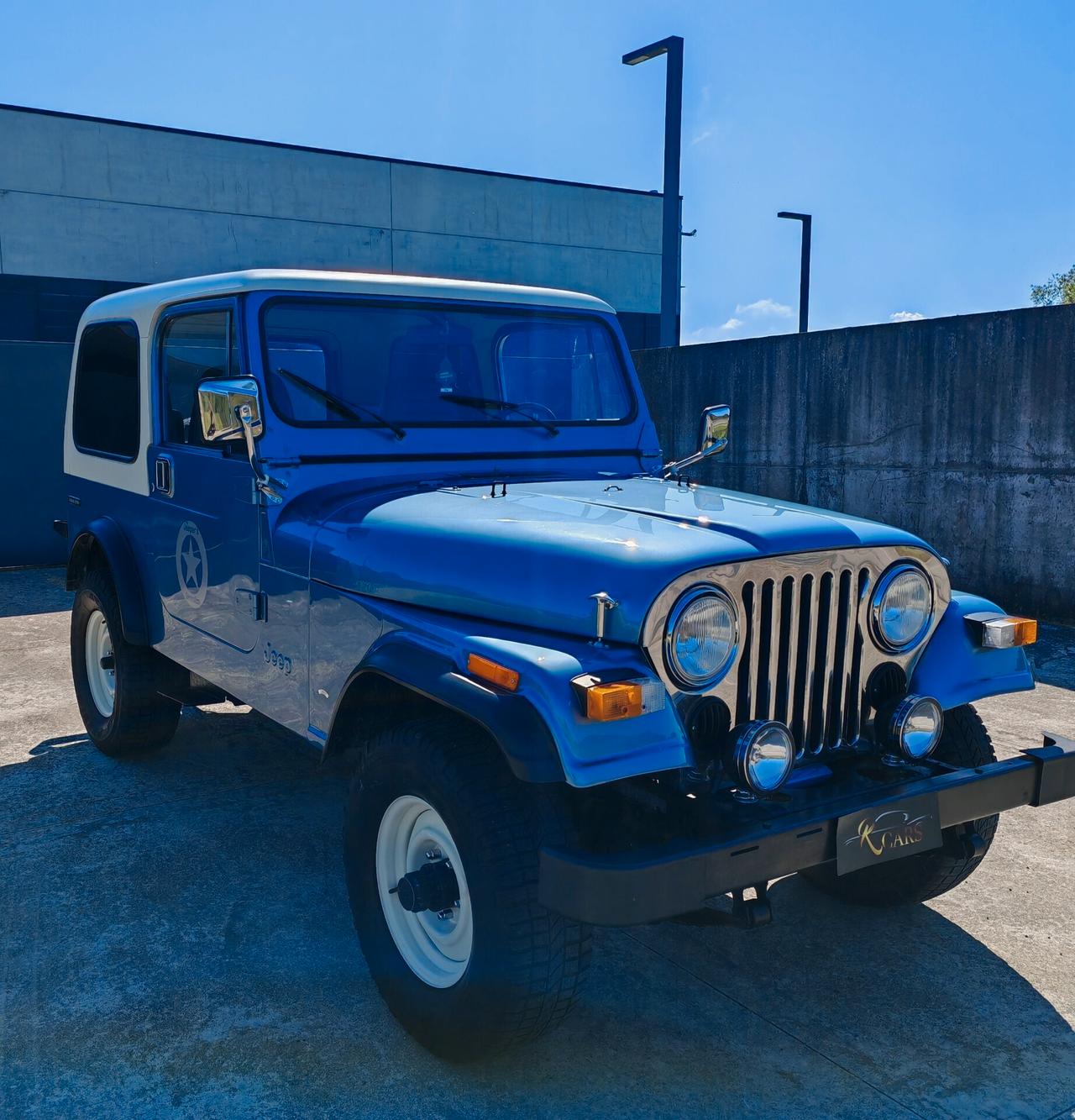 Jeep Wrangler CJ-7 (STUPENDA)