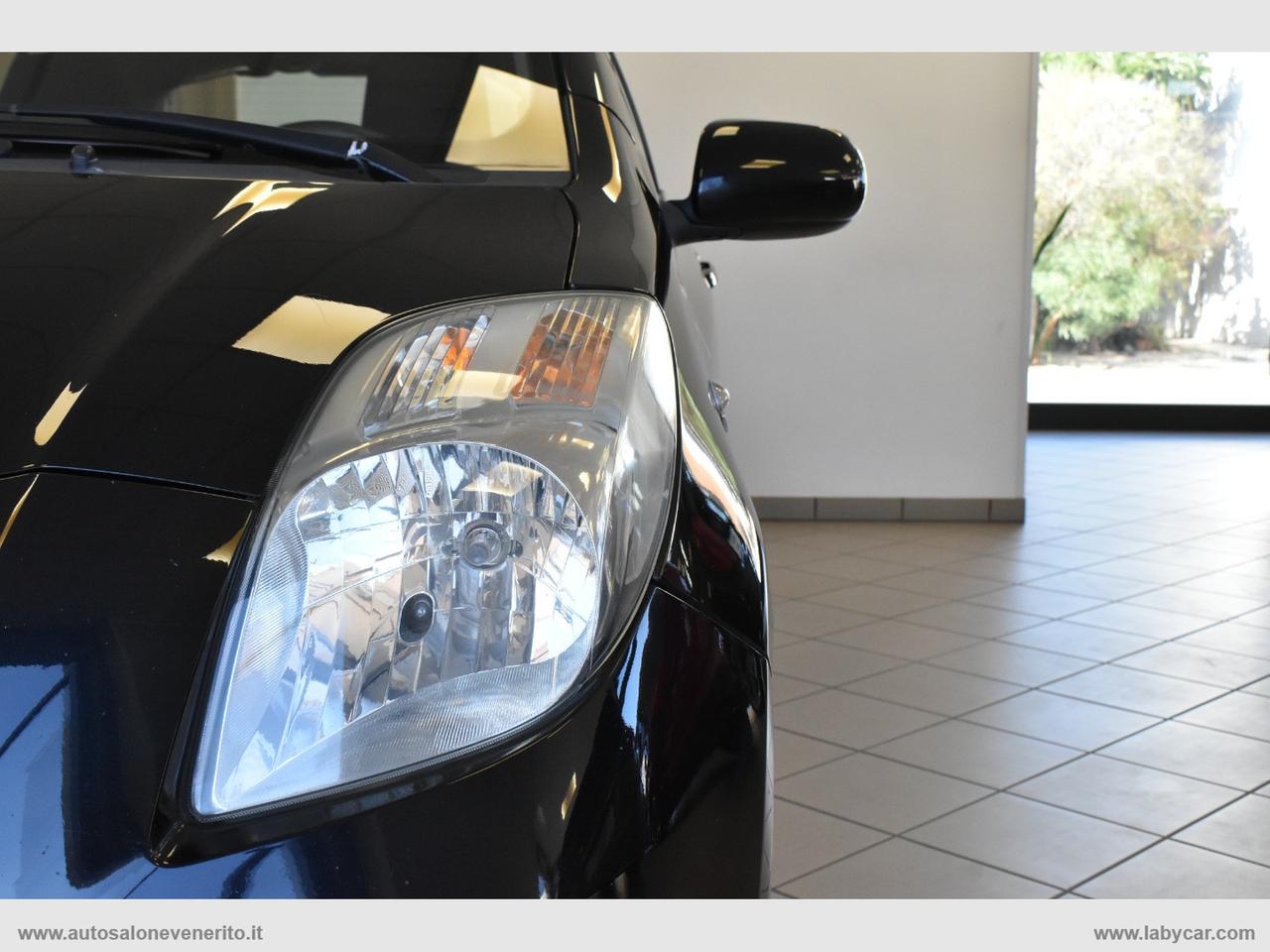 TOYOTA Yaris 1.4 D-4D 5p. Sol