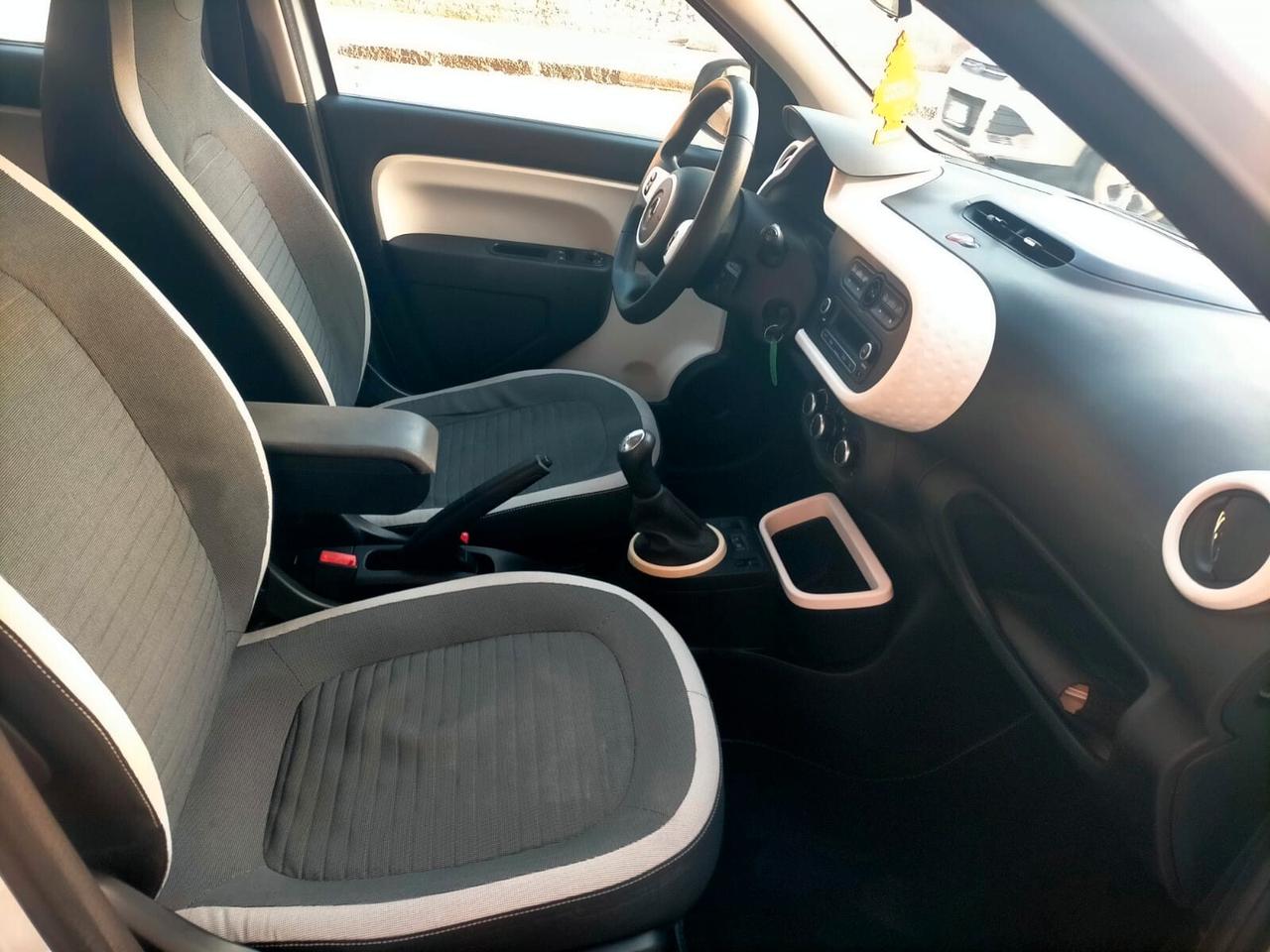 Renault Twingo SCe Live