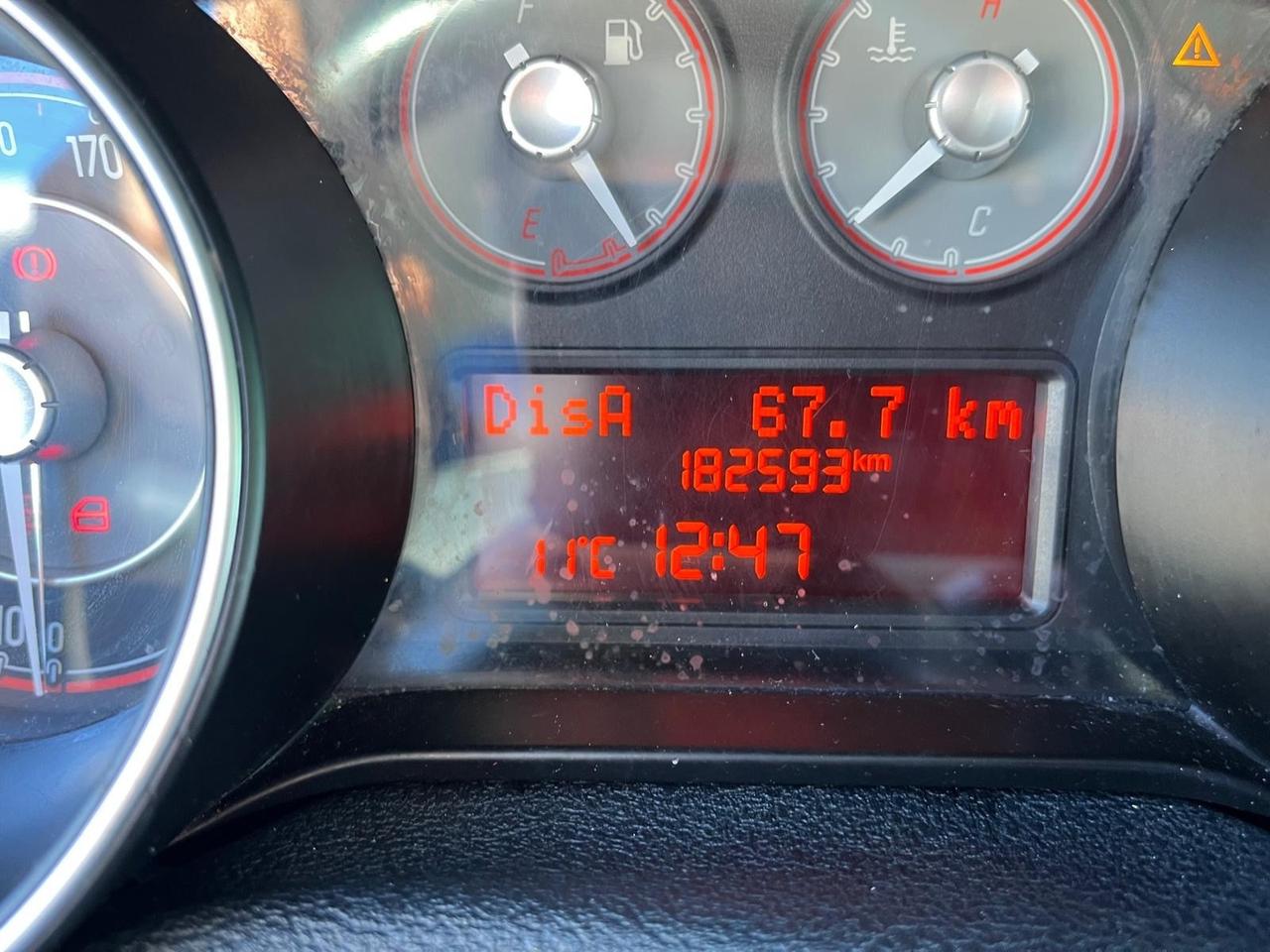 Fiat g.punto lounge -1.3 mjt/85 cv-full-2013