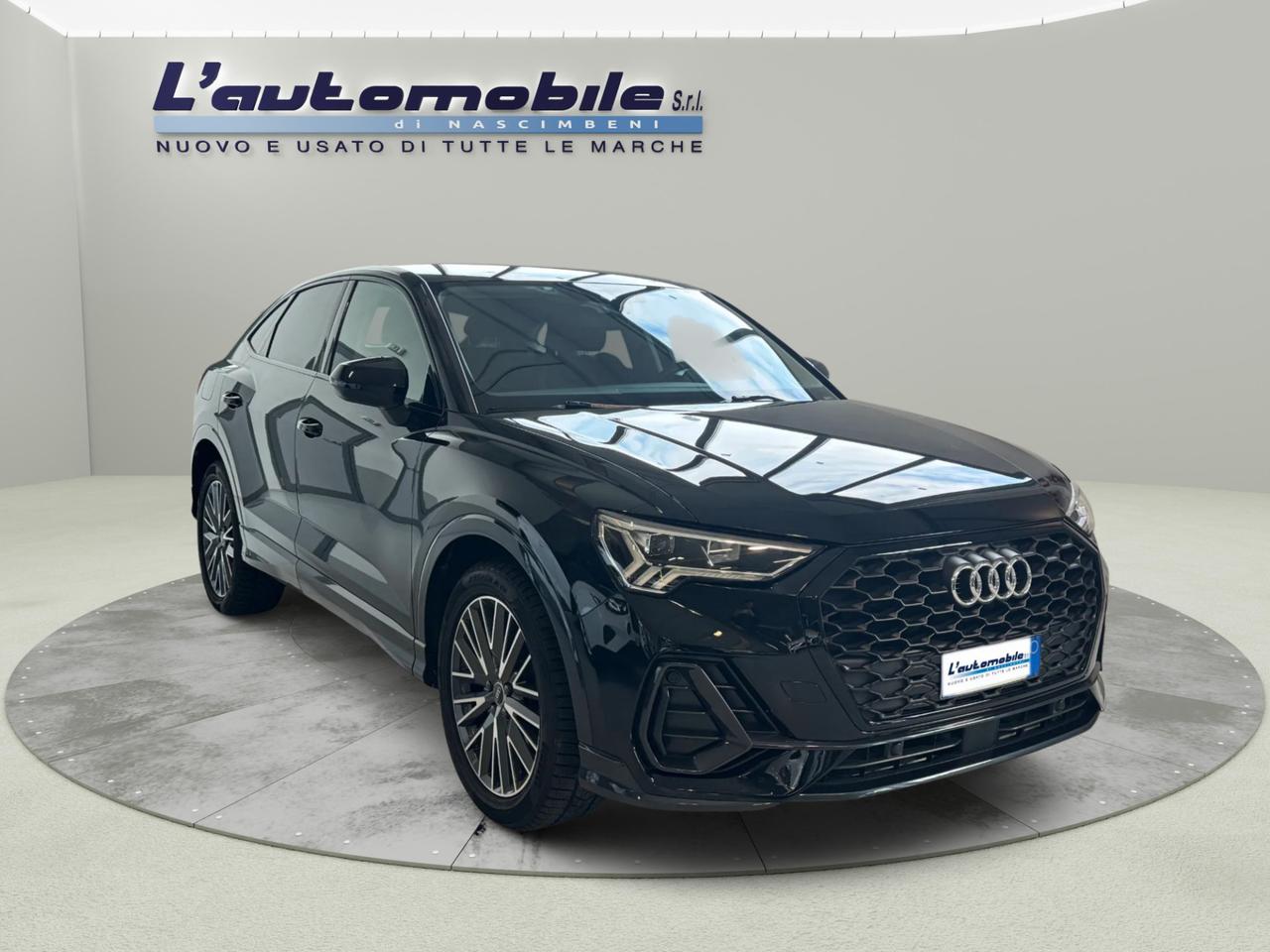 Audi Q3 Sportback 35 2.0 tdi s-tronic TOTAL BLACK EDITION