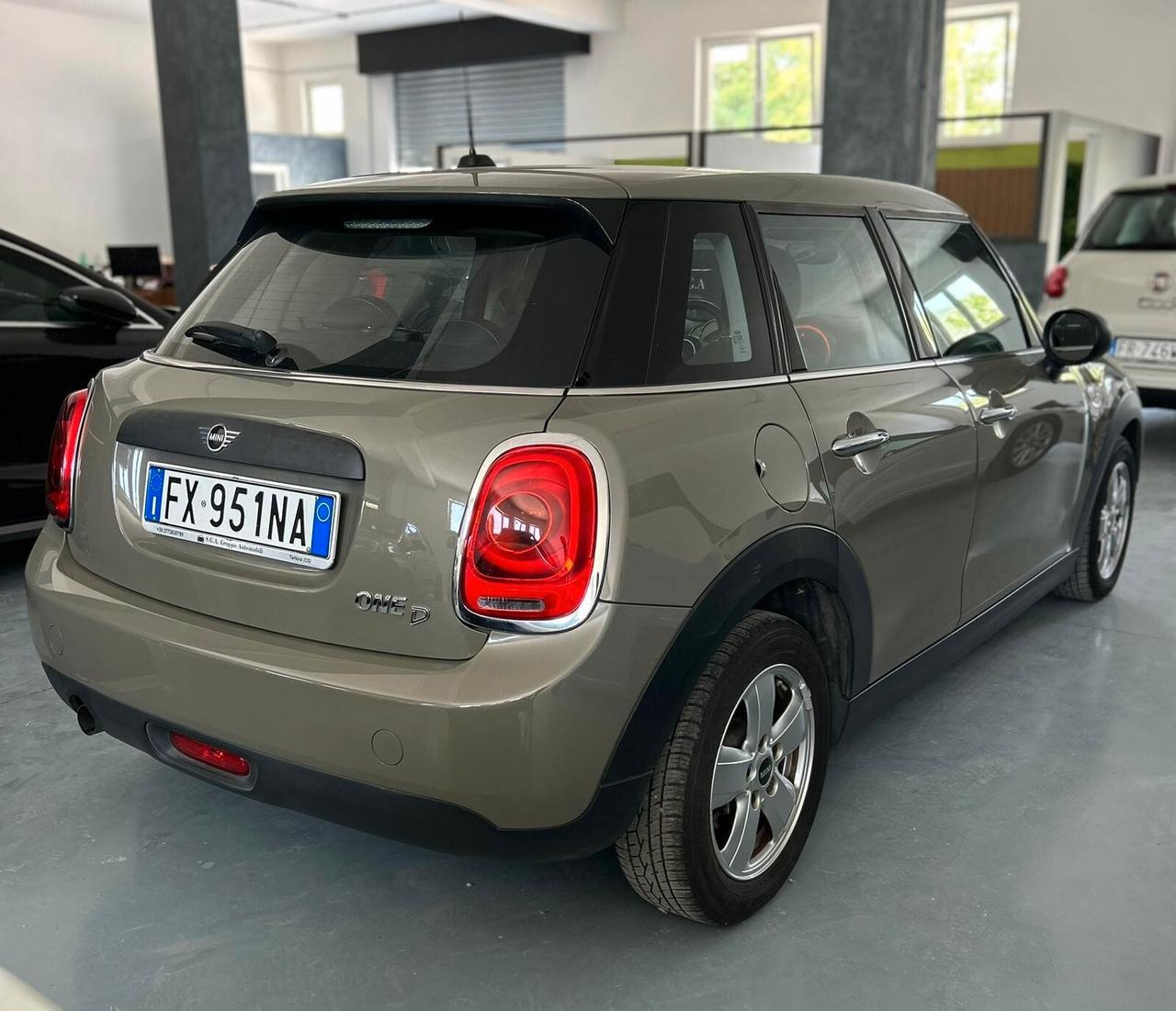 Mini Mini 1.5 One D Baker Street 5 porte
