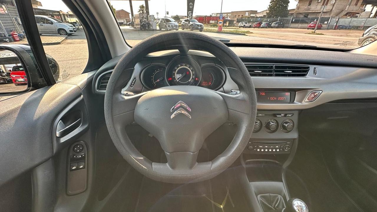 Citroen C3 PureTech 68 CV KM CERTIFICATI-UNICO PROPRIETARIO