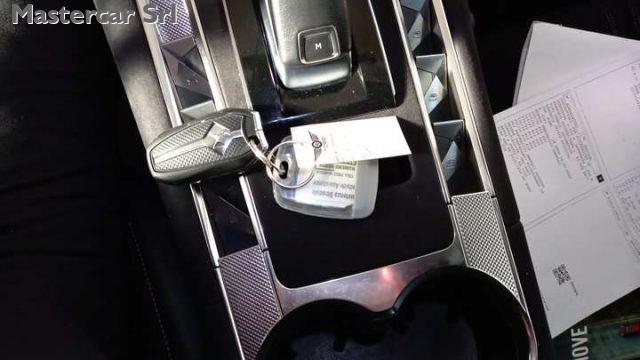 DS AUTOMOBILES DS 7 Crossback 1.5 bluehdi Performance Line 130cv TG: GP573FN