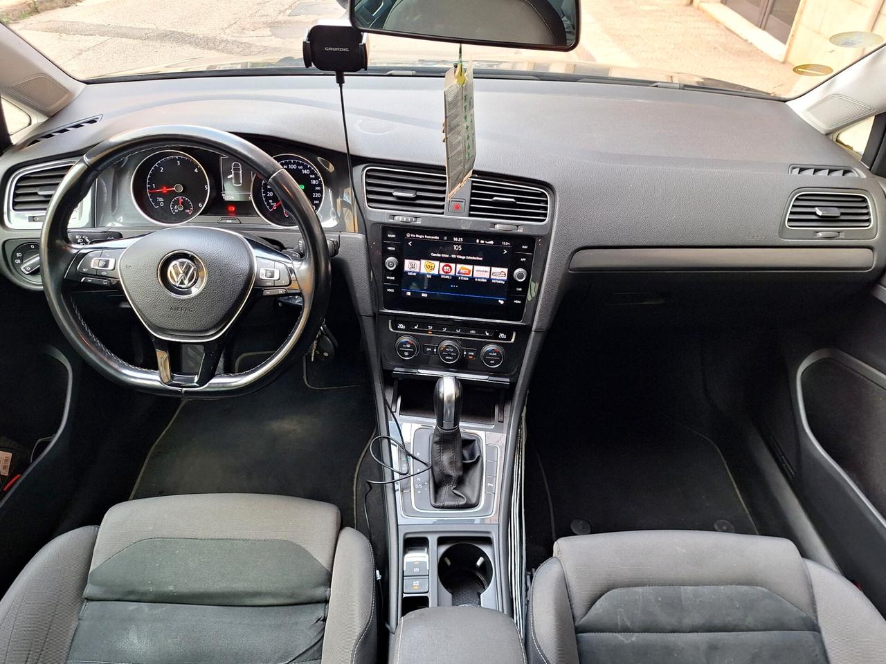 Volkswagen Golf Variant 2.0 TDI DSG Executive BlueMotion Tech.