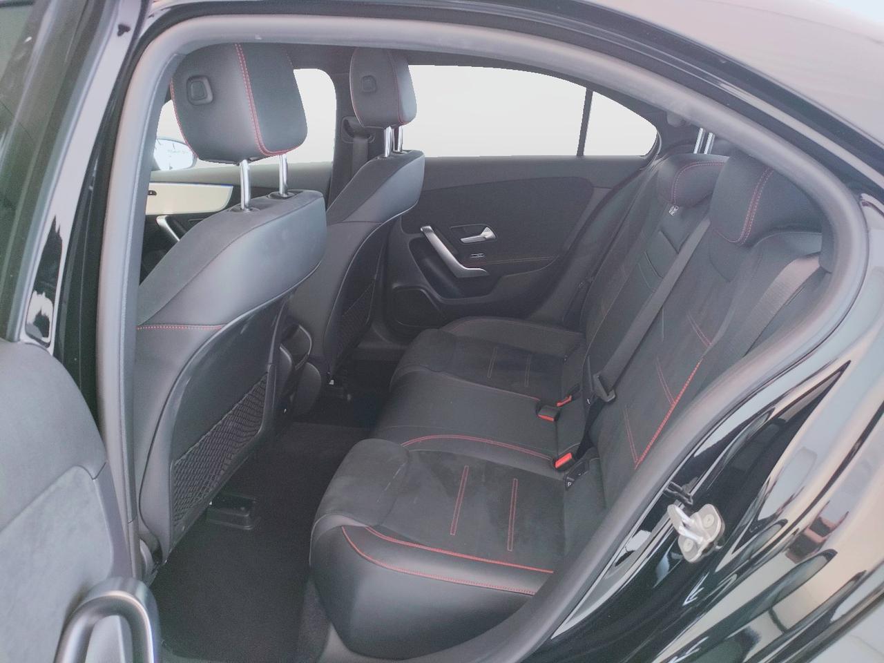 Mercedes-Benz Classe A - V177 2023 - A 250 e phev AMG Line Advanced Plus auto