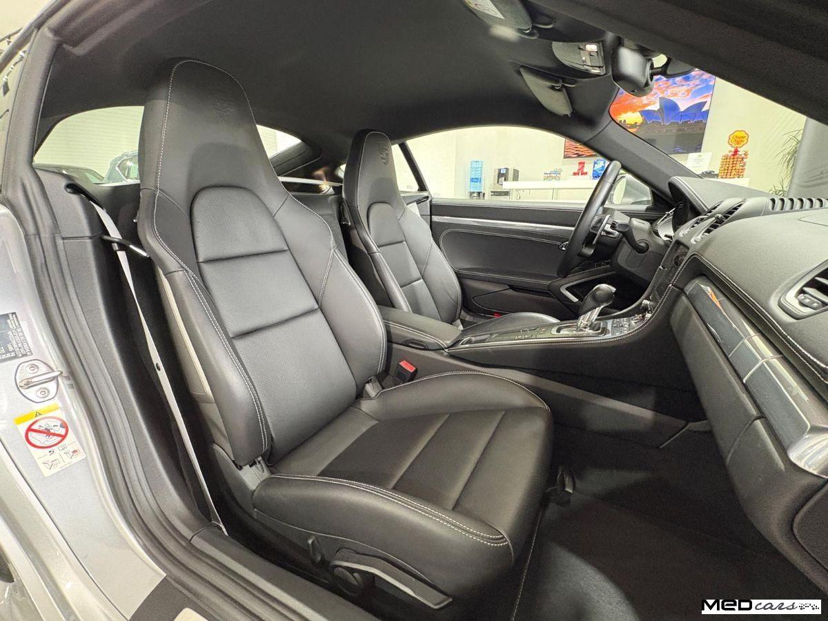 PORSCHE - 718 CAYMAN STYLE EDITION