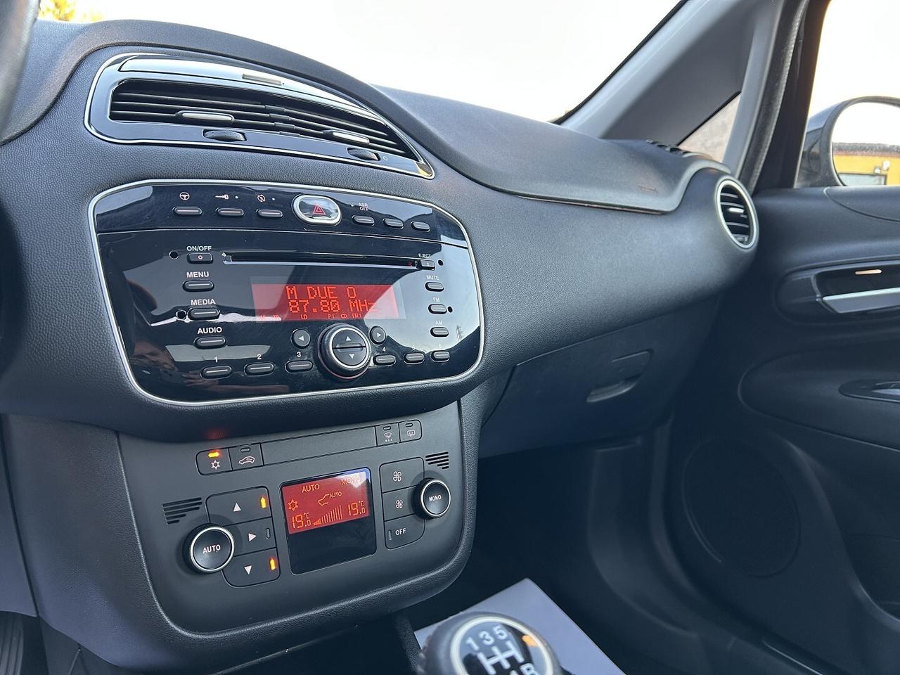 GRANDE PUNTO 1.3 MJET 95CV SPORT UNICO PROP.