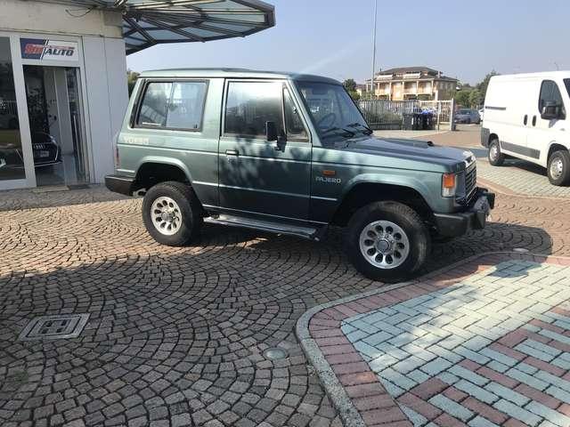 Mitsubishi Pajero 2.5 TD autocarro 2 posti