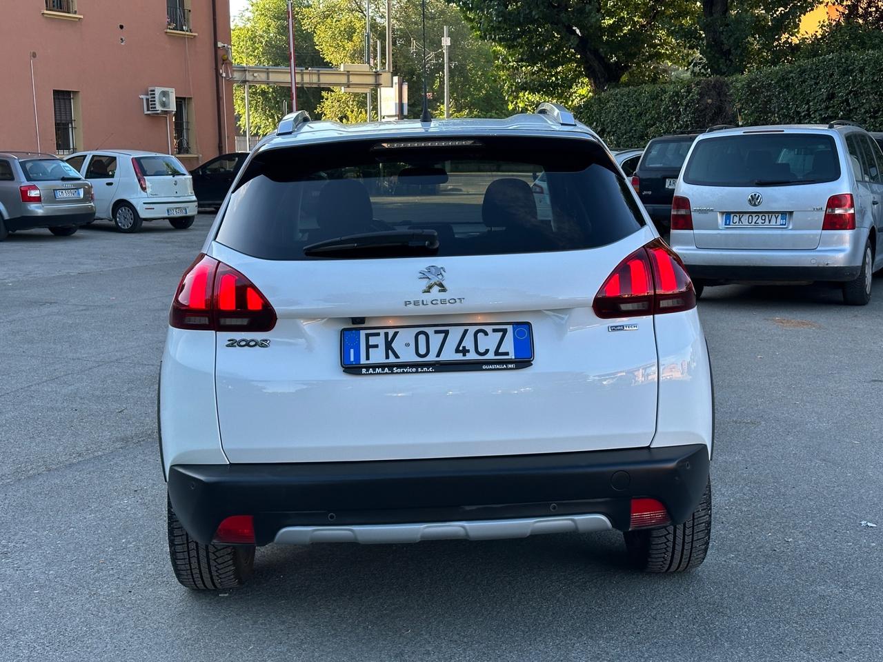Peugeot 2008 PureTech GT Line solo 105mila km unipro