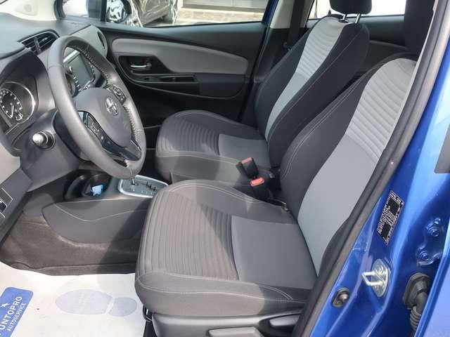 Toyota Yaris Yaris III 2017 5p 1.5h Business