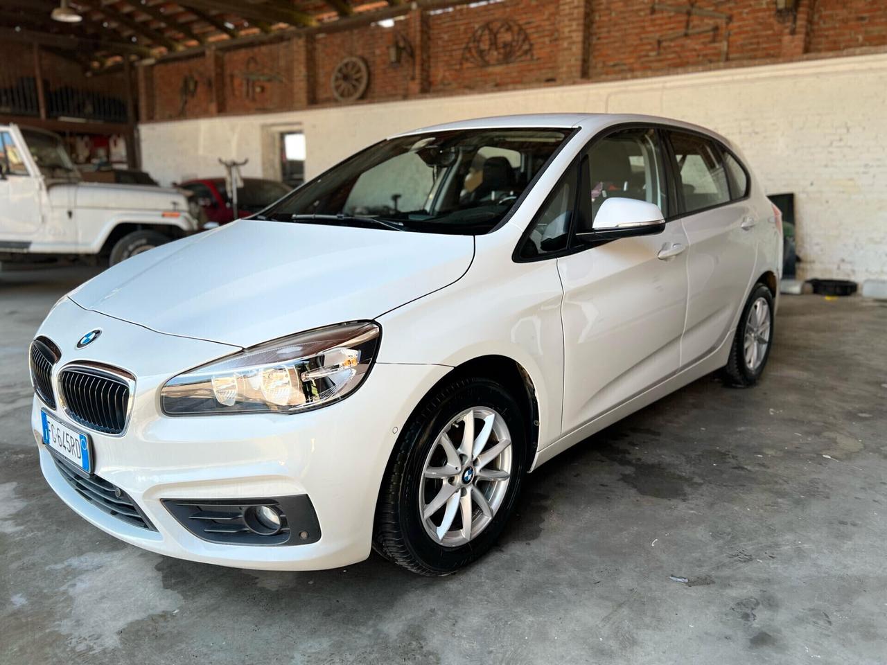 Bmw 216d Active Tourer Advantage