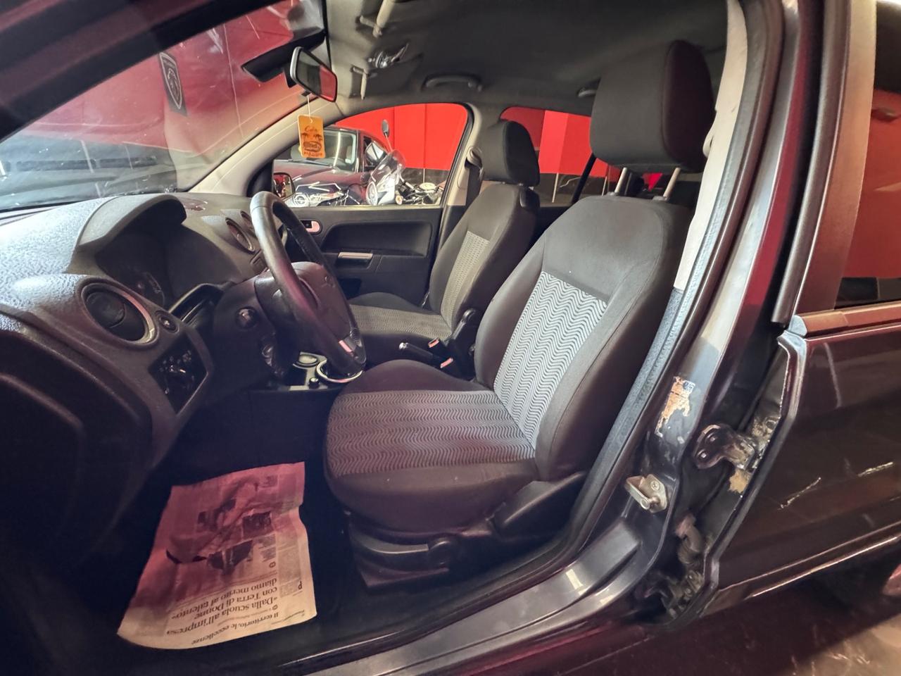 Ford Fusion 1.4 TDCi 5p. Titanium