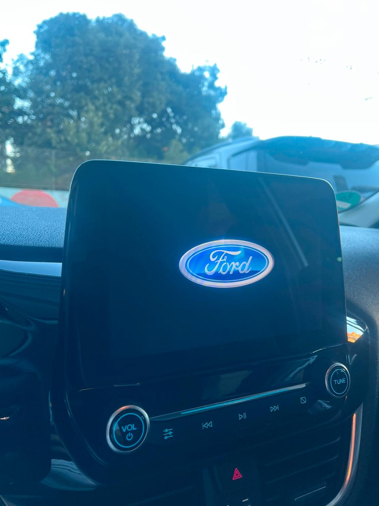 Ford Fiesta 1.1 5 porte Plus