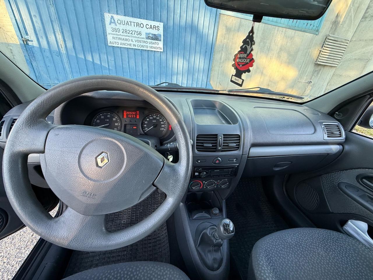 Renault Clio Storia 1.2 16V 5 porte GPL Confort