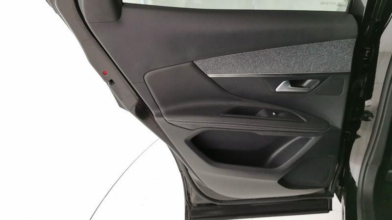 Peugeot 3008 1.5 bluehdi Allure s&s 130cv eat8