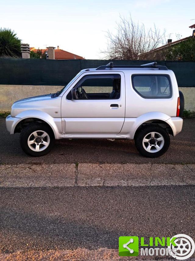 SUZUKI Jimny 1.3i 16V cat 4WD JLX