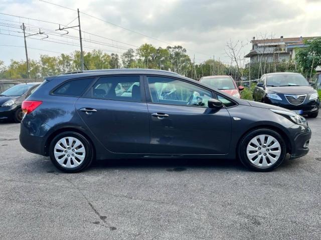 Kia cee'd Sport Wagon 1.4 Active Gpl