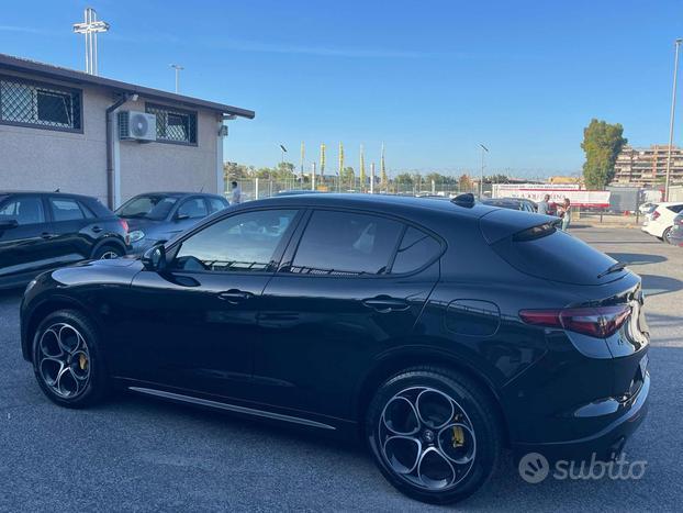 ALFA ROMEO Stelvio 2.0 Turbo 280 CV AT8 Q4 Veloc